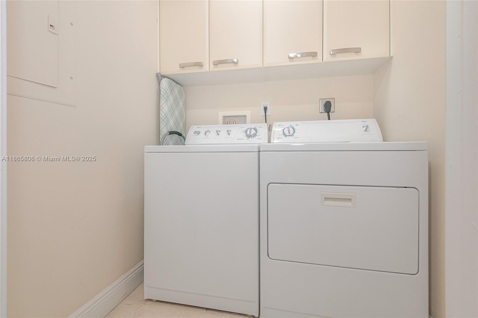 TRUMP PALACE CONDO - Residential