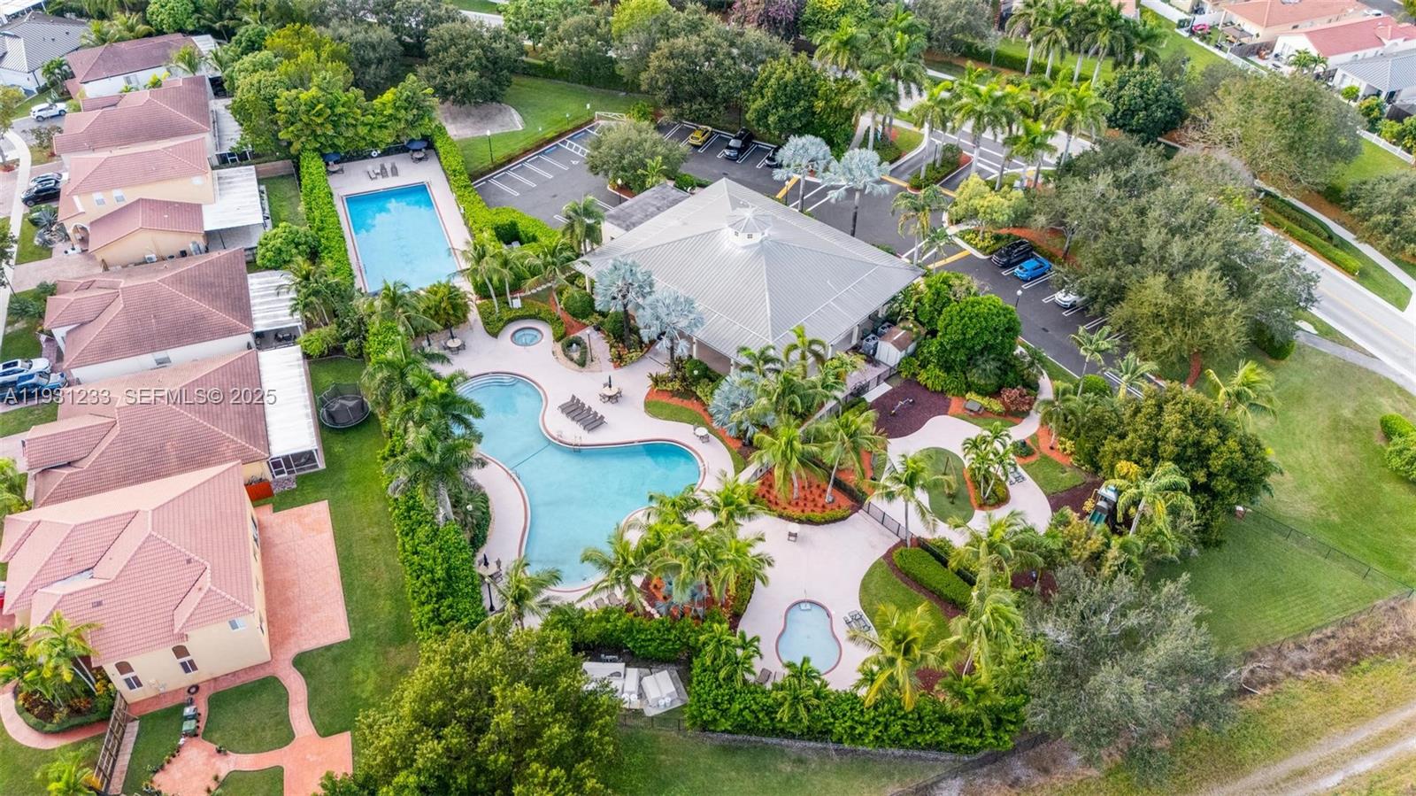 PORTOFINO ESTATES - Residential