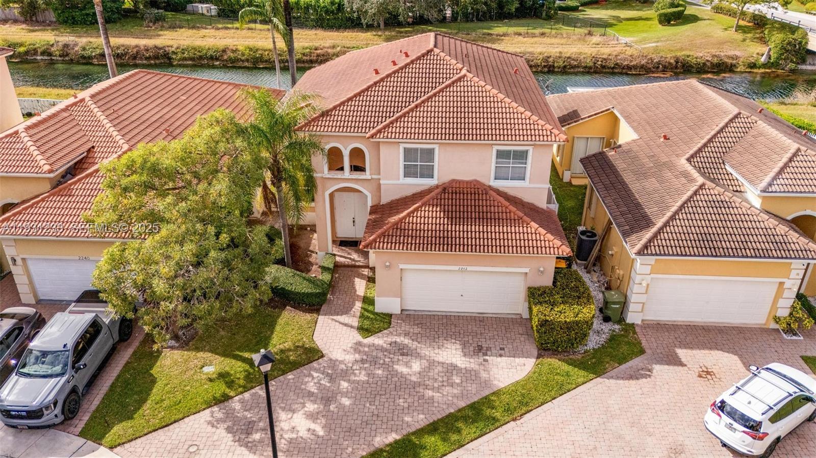 PORTOFINO ESTATES - Residential