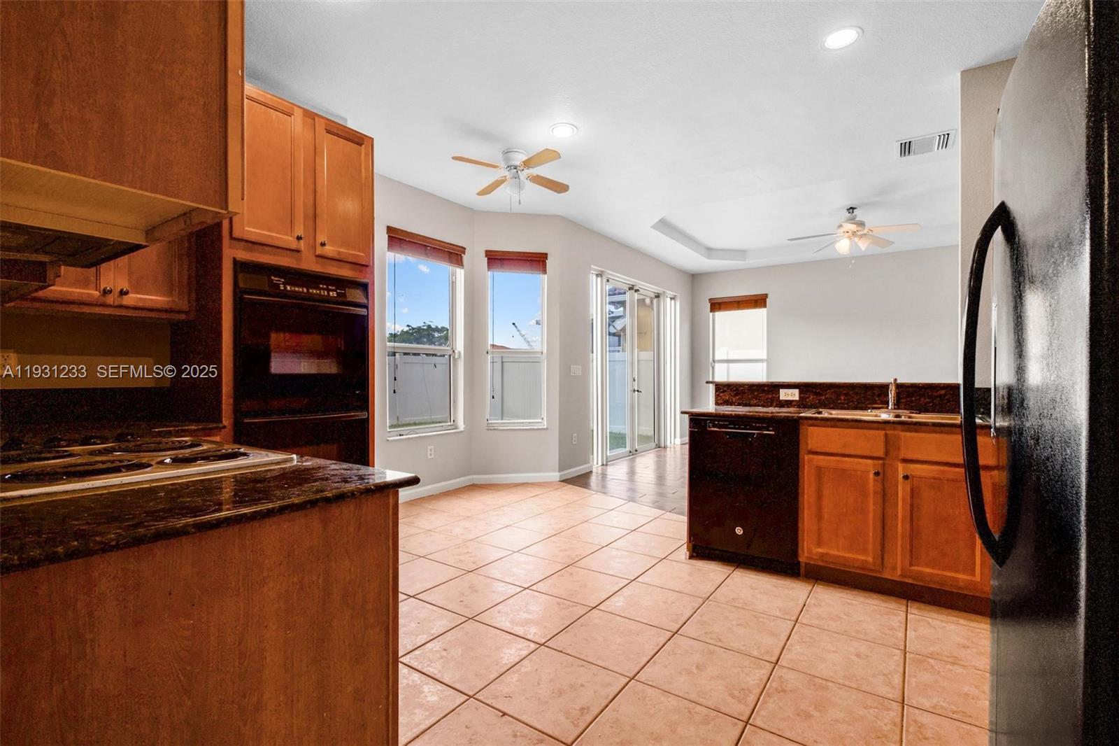 PORTOFINO ESTATES - Residential