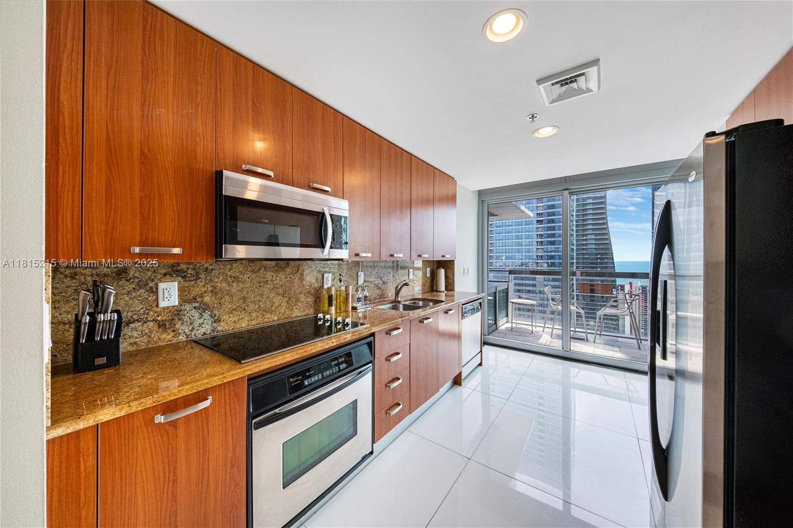1395 Brickell Ave 3404