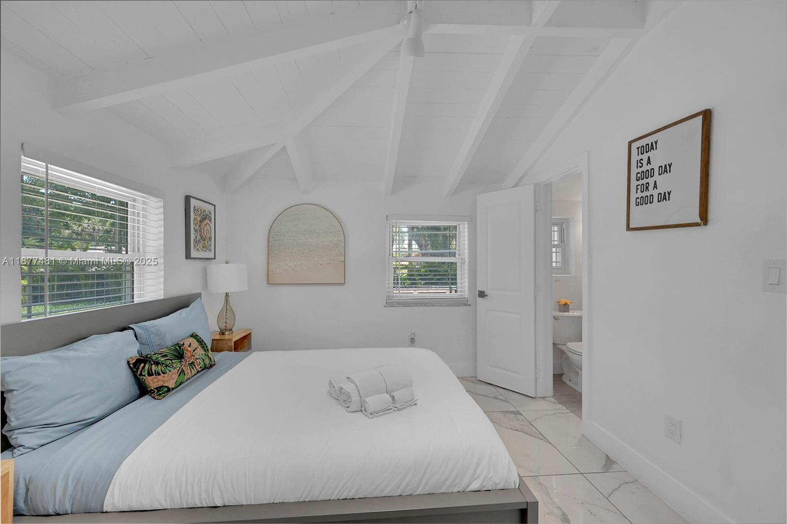 MIAMI SHORES SEC 1 AMD - Residential Lease