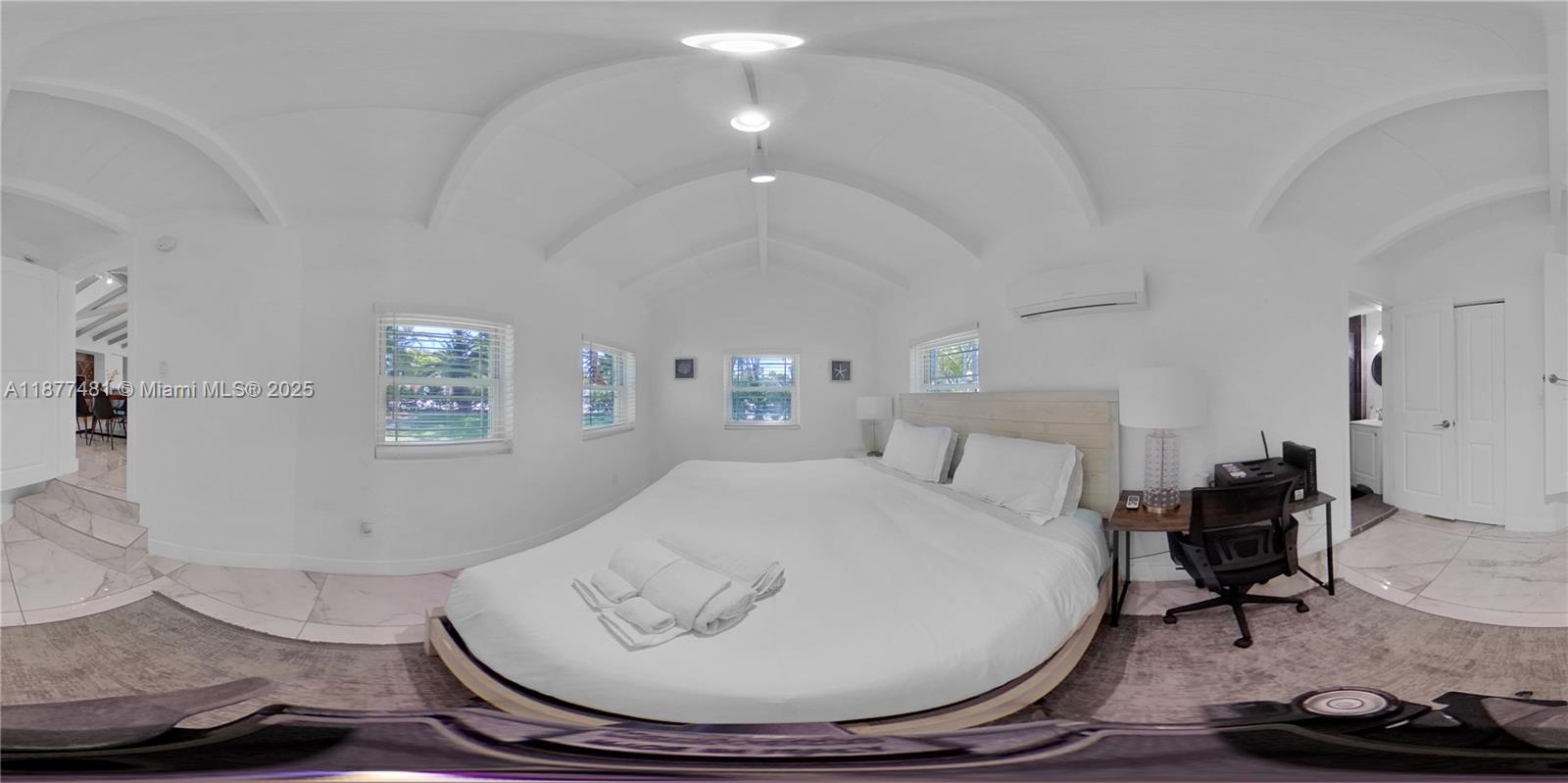 MIAMI SHORES SEC 1 AMD - Residential Lease