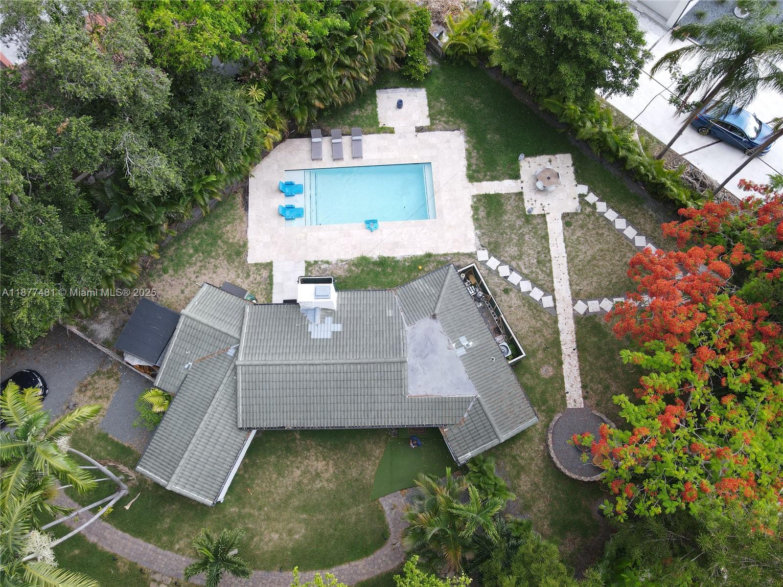 MIAMI SHORES SEC 1 AMD - Residential Lease