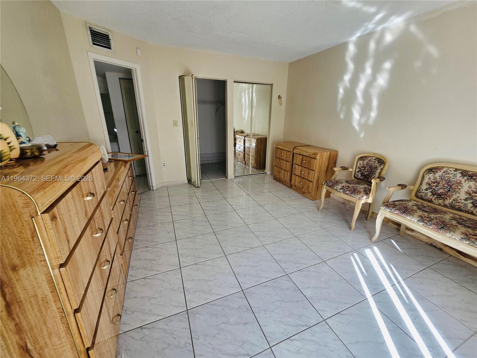 LAKE POINTE SEC 2 - Residential