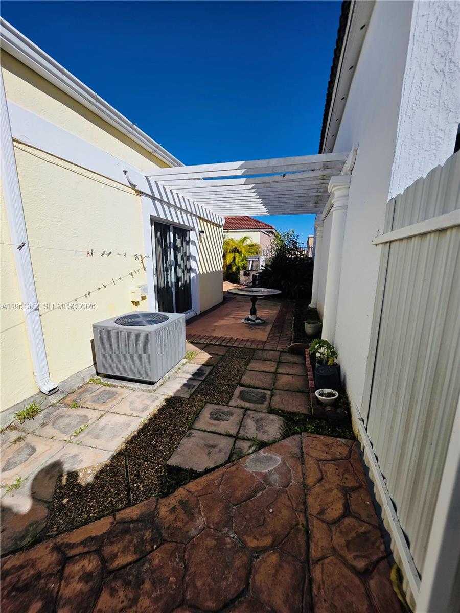 LAKE POINTE SEC 2 - Residential