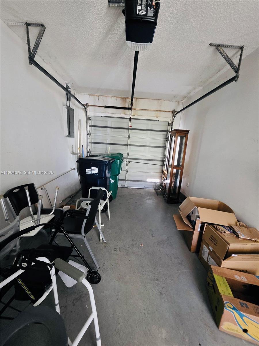 LAKE POINTE SEC 2 - Residential