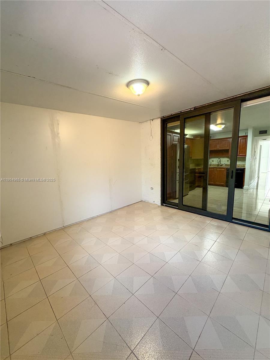 NEW PASEOS CASTELLANOS CO - Residential