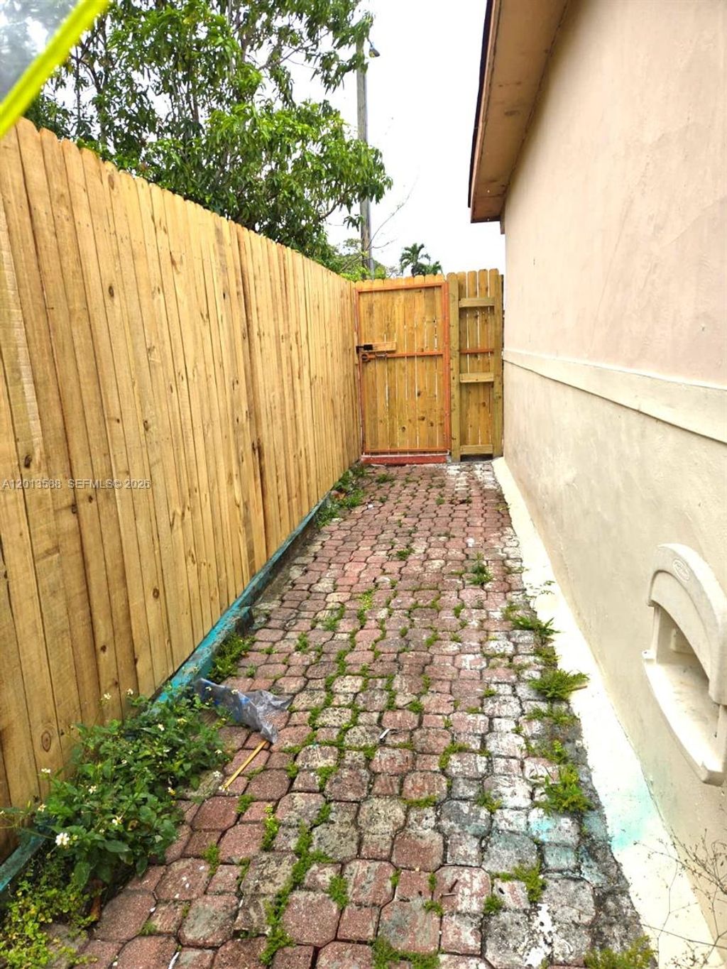 Photo of 4610 SW 40th St #1, West Park, FL 33023 (MLS # A12013588)