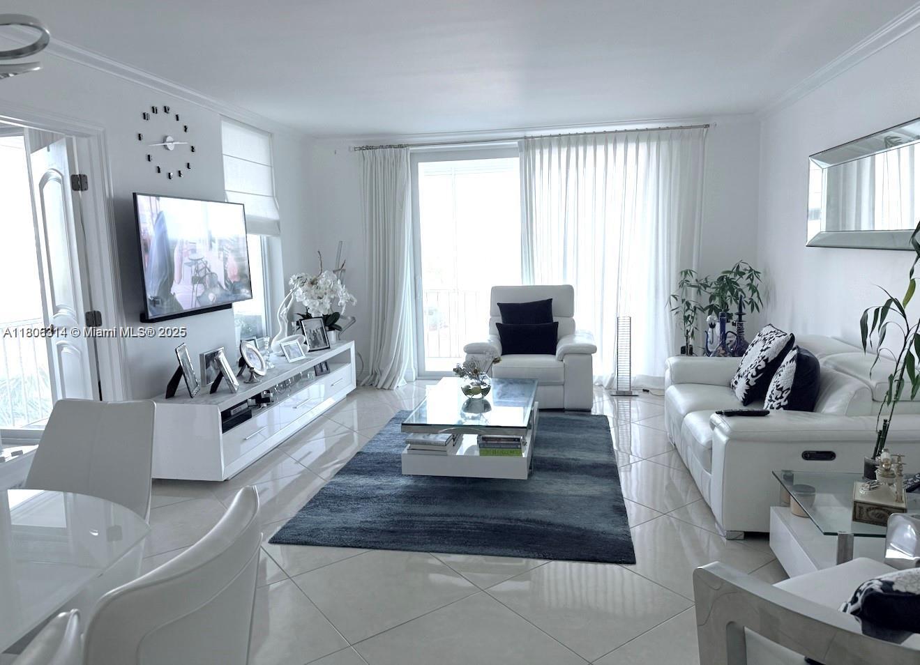 2859 Leonard Dr G401, Aventura, Miami-Dade County, Florida - 2 Bedrooms  
2 Bathrooms - 