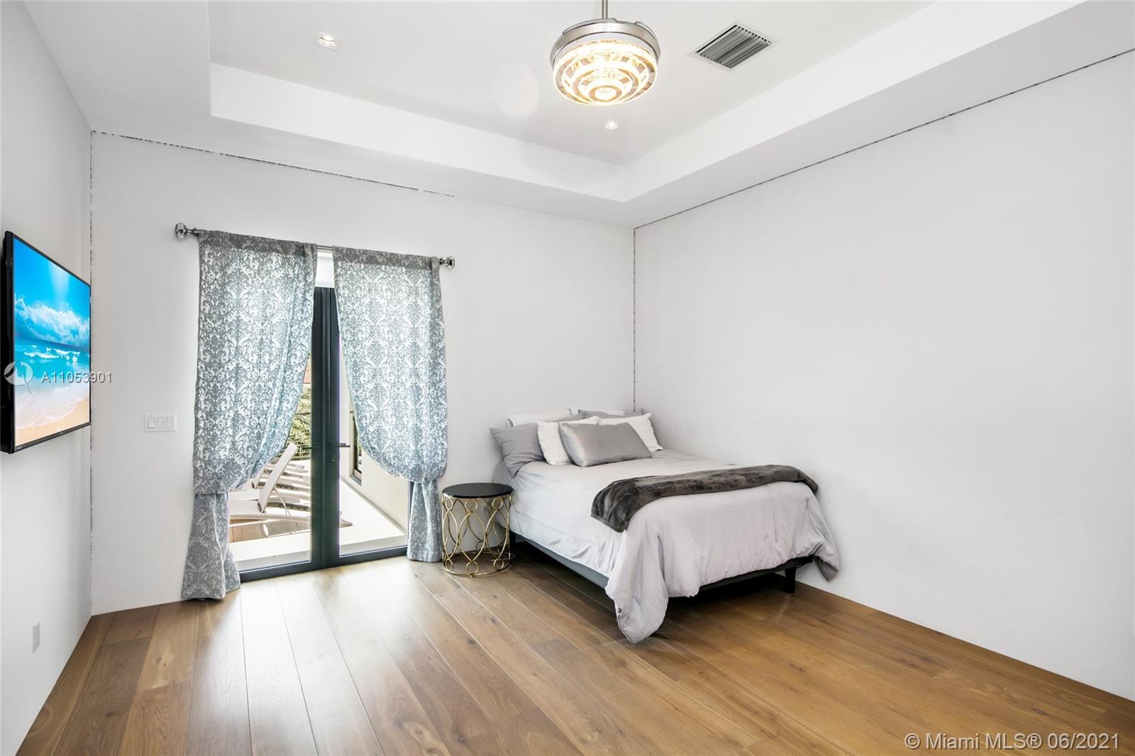 FRENCHMANS CREEK PAR B LT - Residential