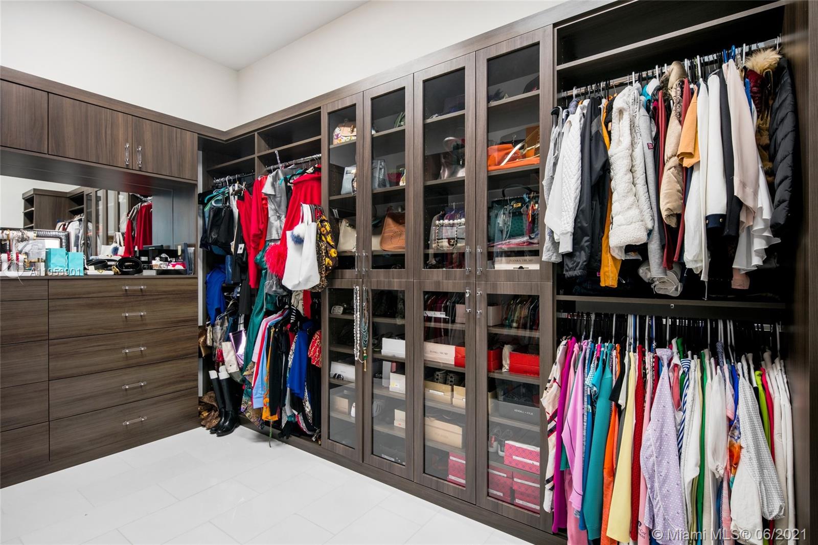 FRENCHMANS CREEK PAR B LT - Residential