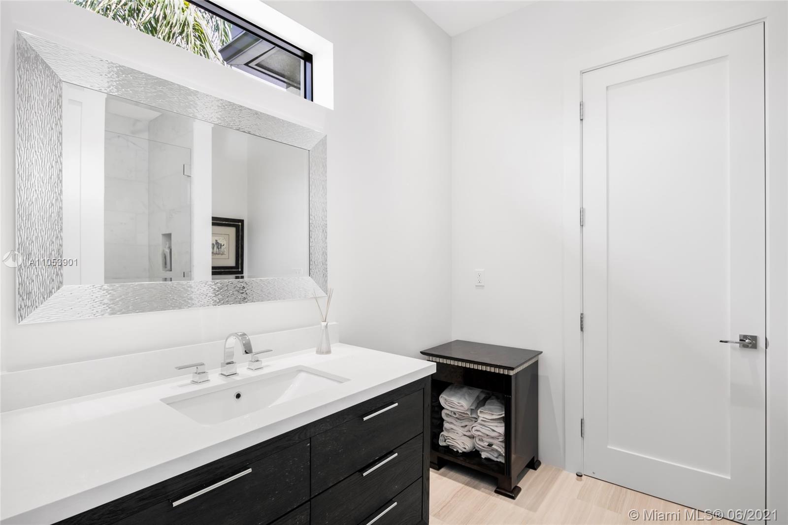 FRENCHMANS CREEK PAR B LT - Residential