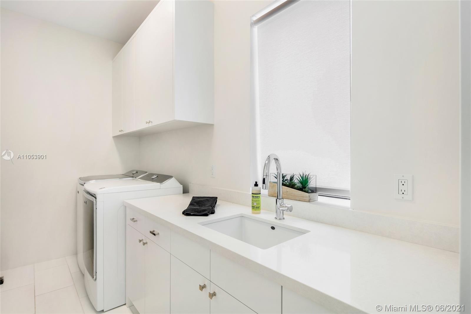 FRENCHMANS CREEK PAR B LT - Residential