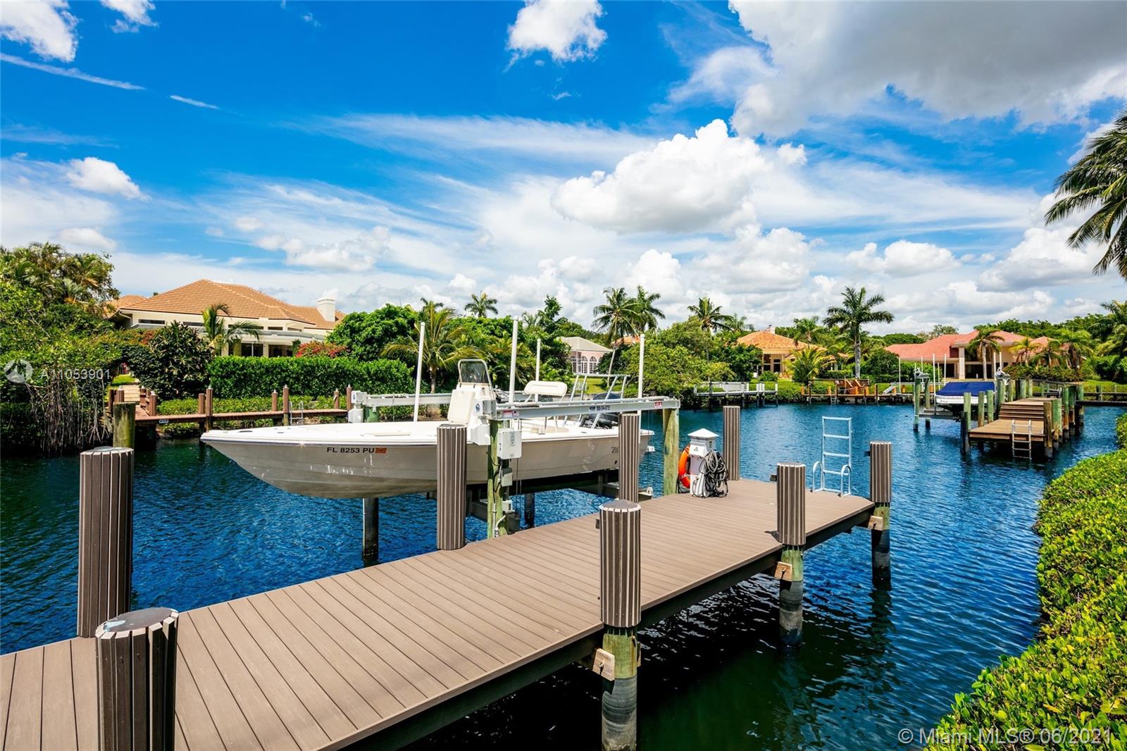 FRENCHMANS CREEK PAR B LT - Residential