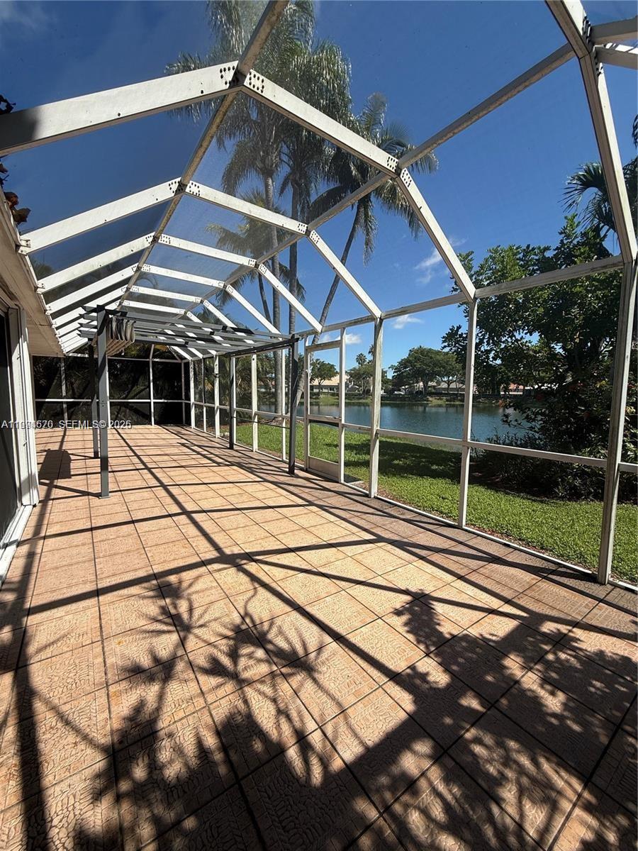 KEYS-GATE NO 1 - Residential Lease