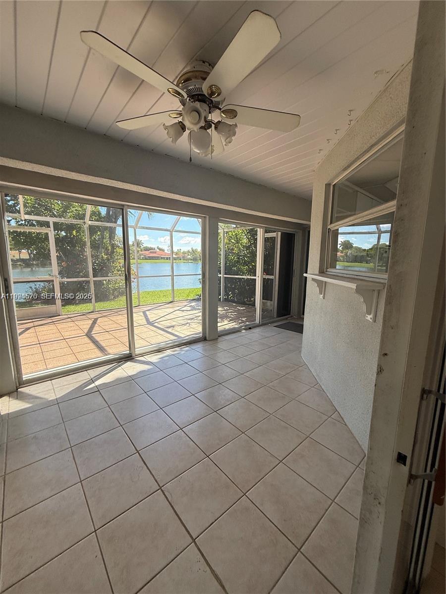 KEYS-GATE NO 1 - Residential Lease