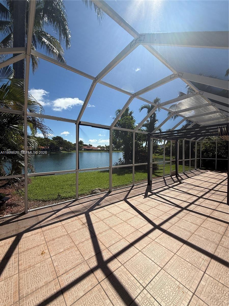 KEYS-GATE NO 1 - Residential Lease