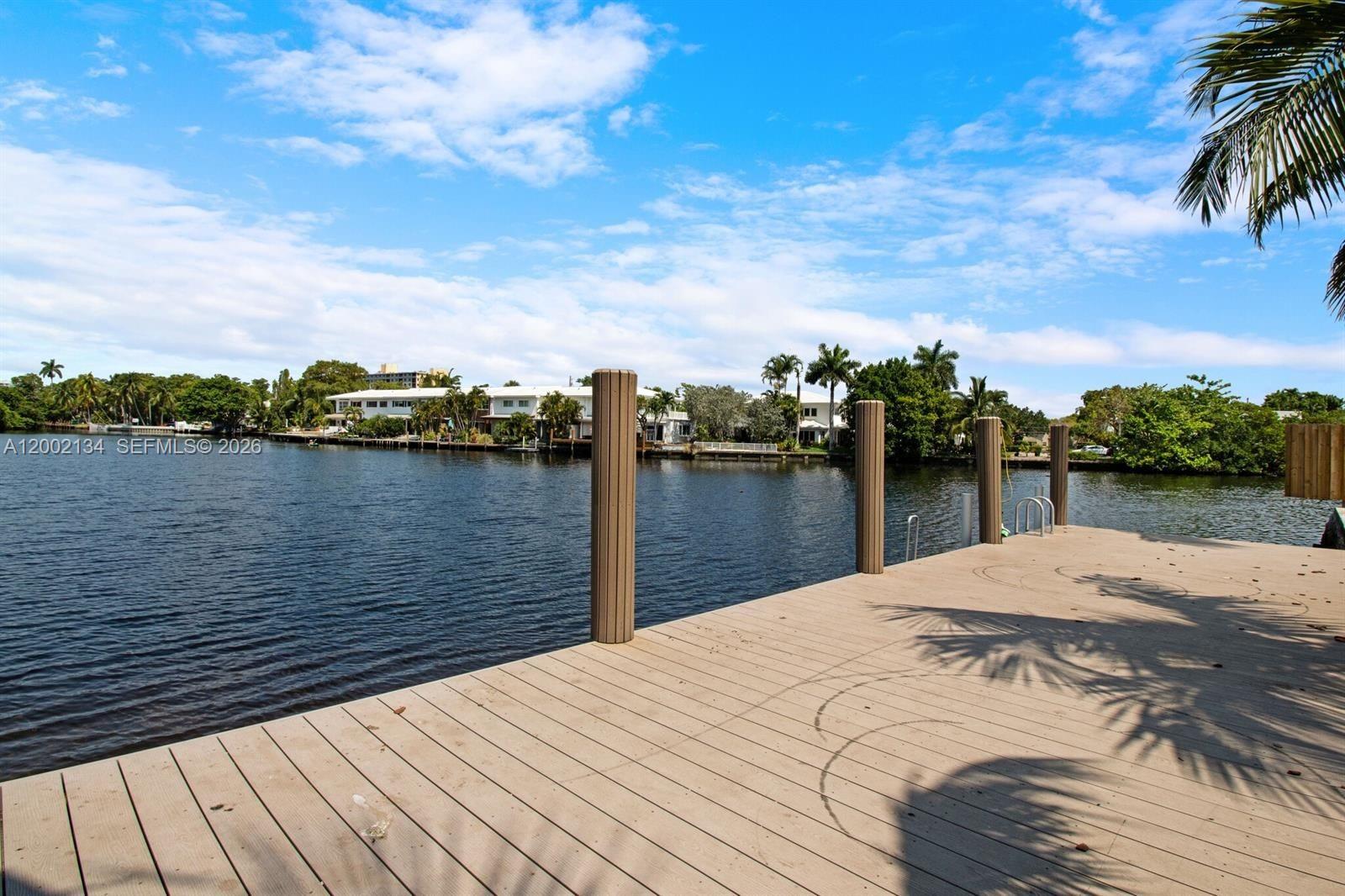 LAUDERDALE PARK 6-33 1/2 - Residential Lease