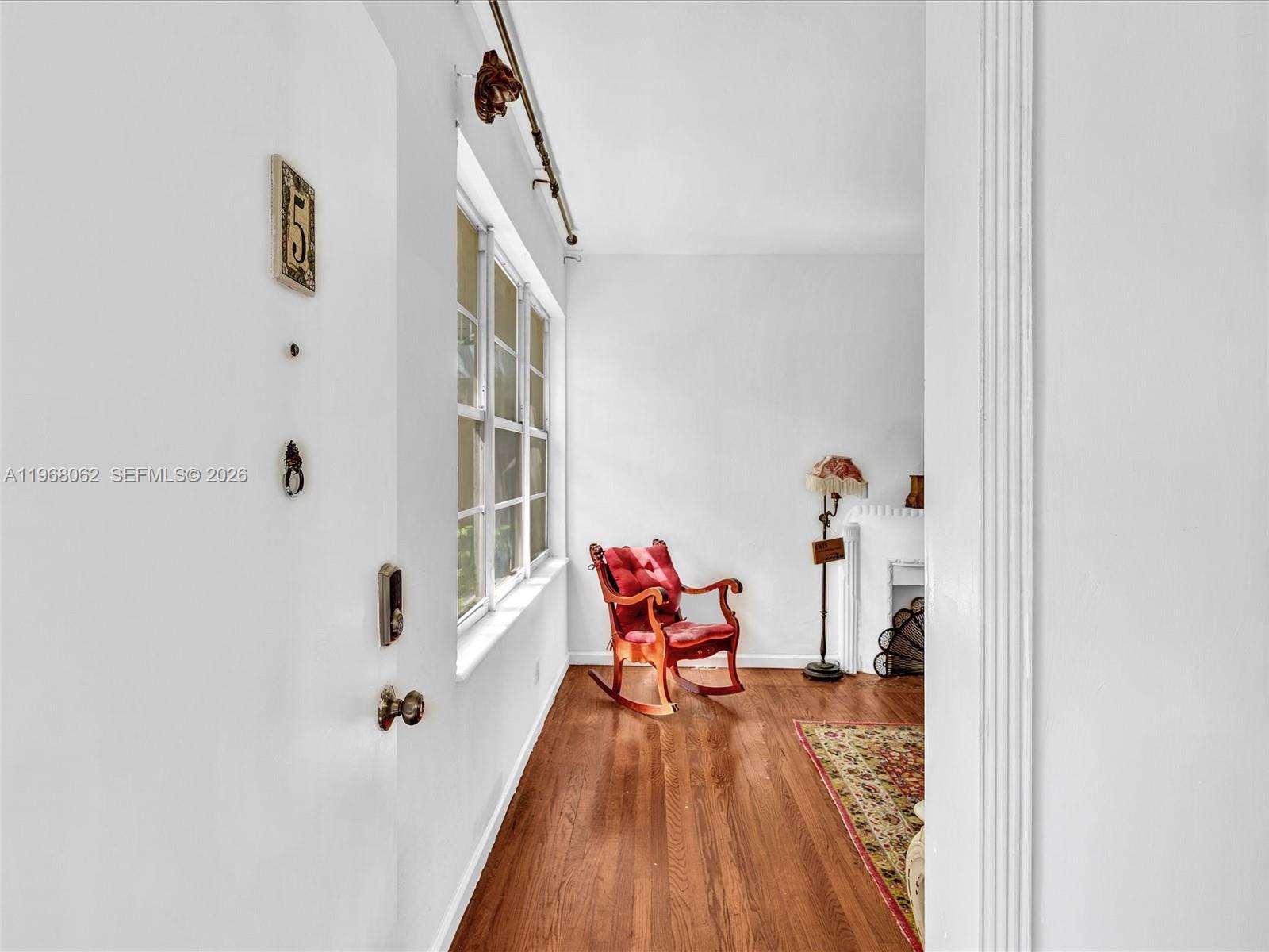 BAYLIS CONDO - Residential