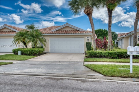 Photo of 7881 SE Spicewood Cir, Hobe Sound, FL 33455 (MLS # A12104641)