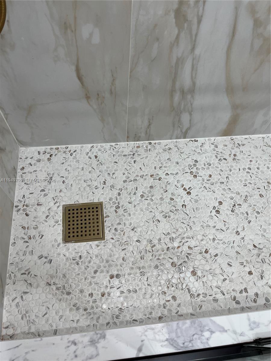 SUNRISE LAKES 74 CONDO - Residential