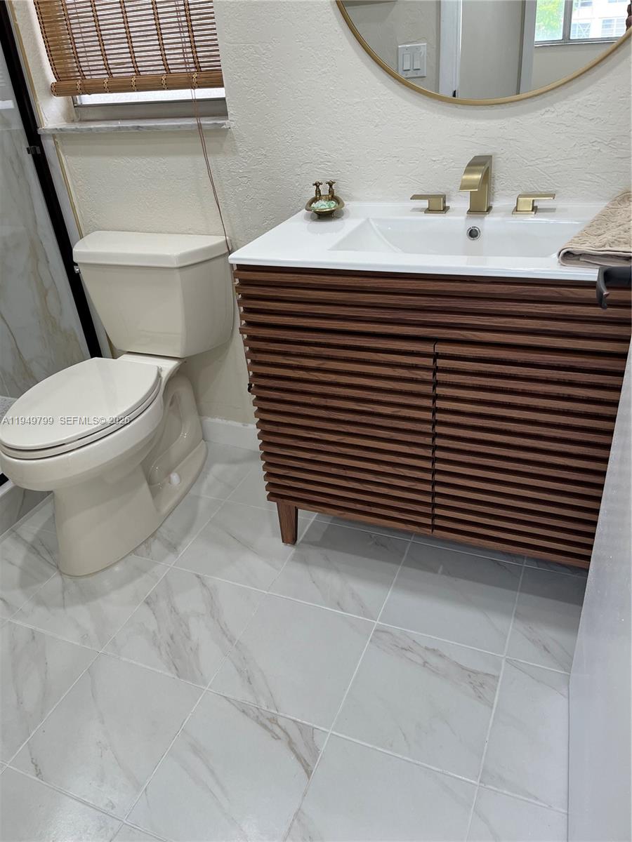 SUNRISE LAKES 74 CONDO - Residential