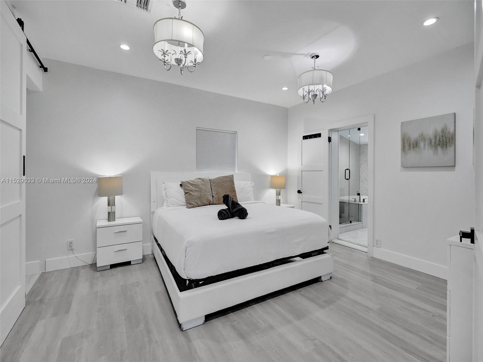 GULFSTREAM ESTATES - Residential Lease