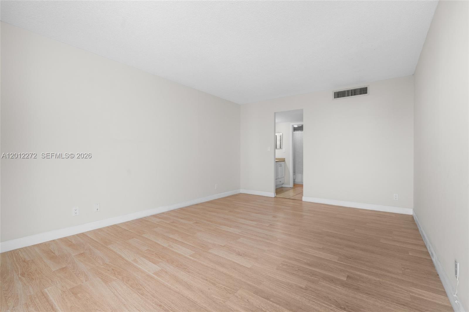 ENSENADA CONDO BLDG E-II - Residential Lease