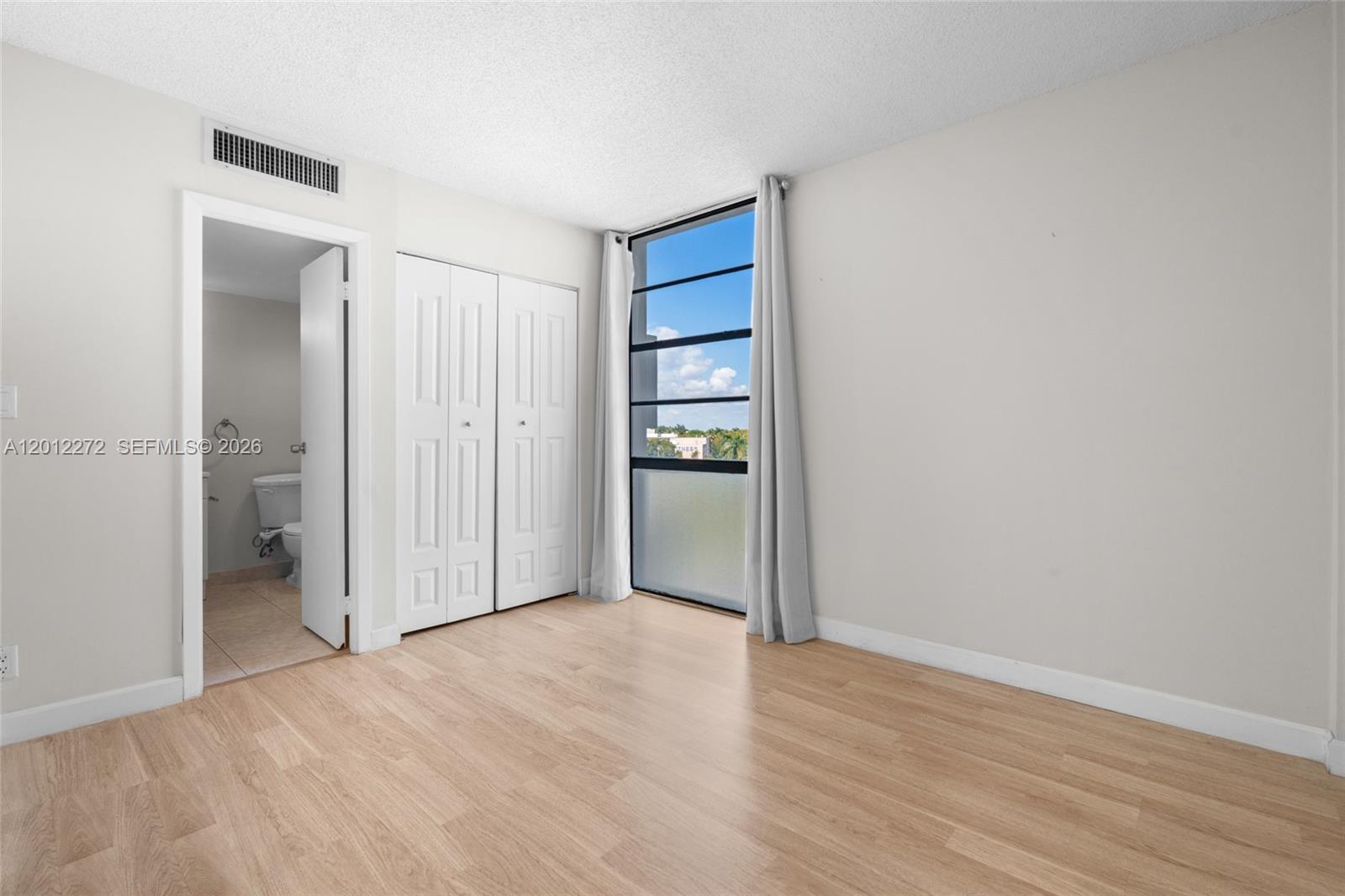 ENSENADA CONDO BLDG E-II - Residential Lease
