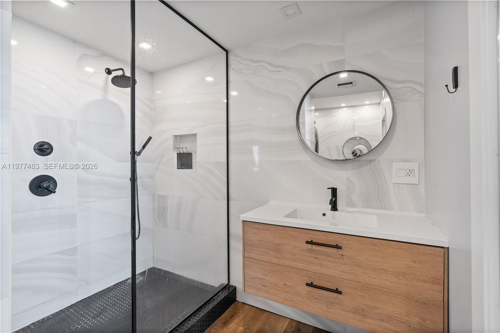 BRICKELL TOWNHOUSE CONDO - Residential