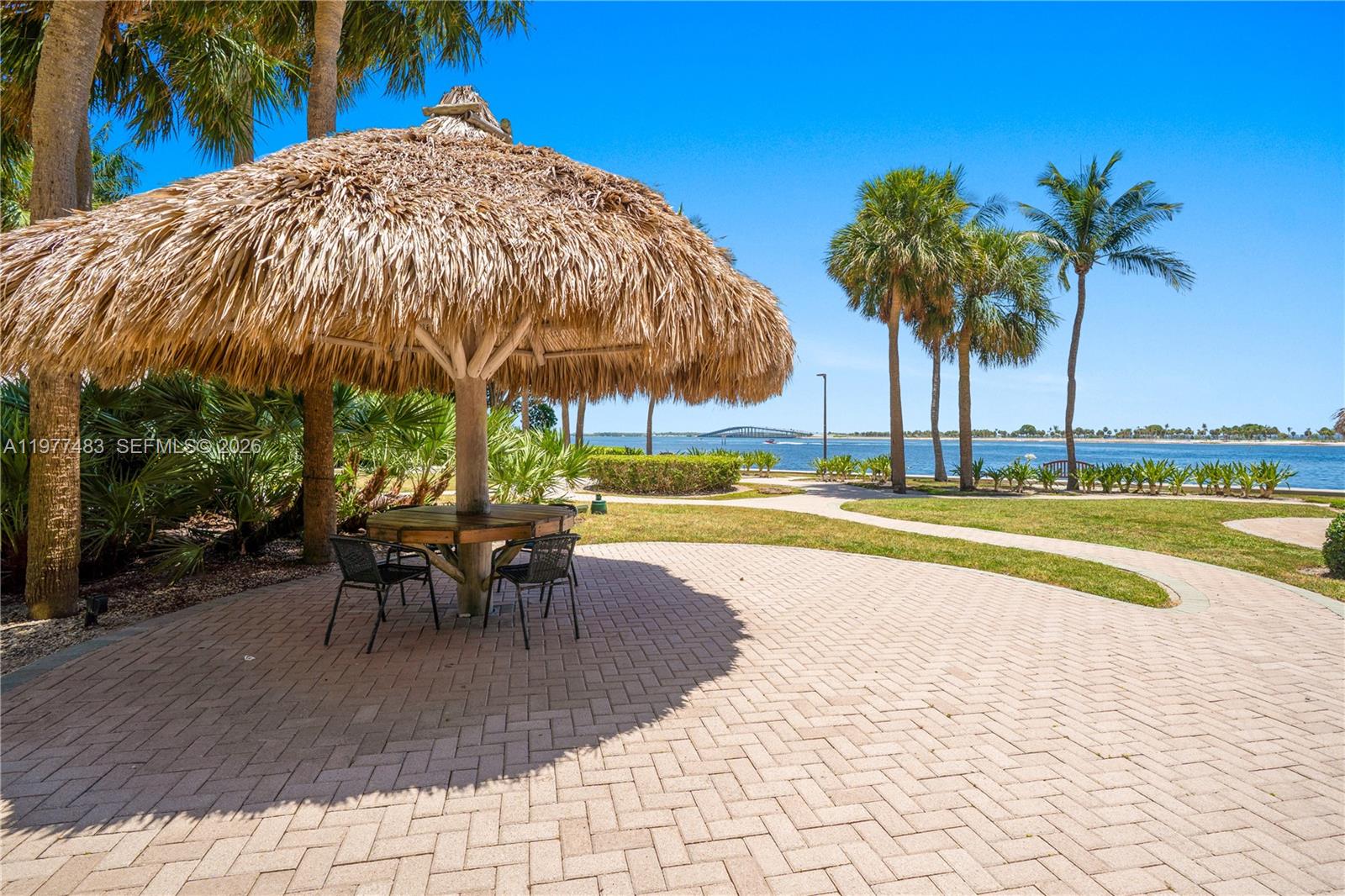 BRICKELL TOWNHOUSE CONDO - Residential