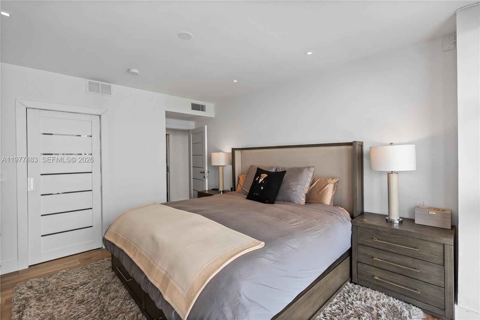 BRICKELL TOWNHOUSE CONDO - Residential