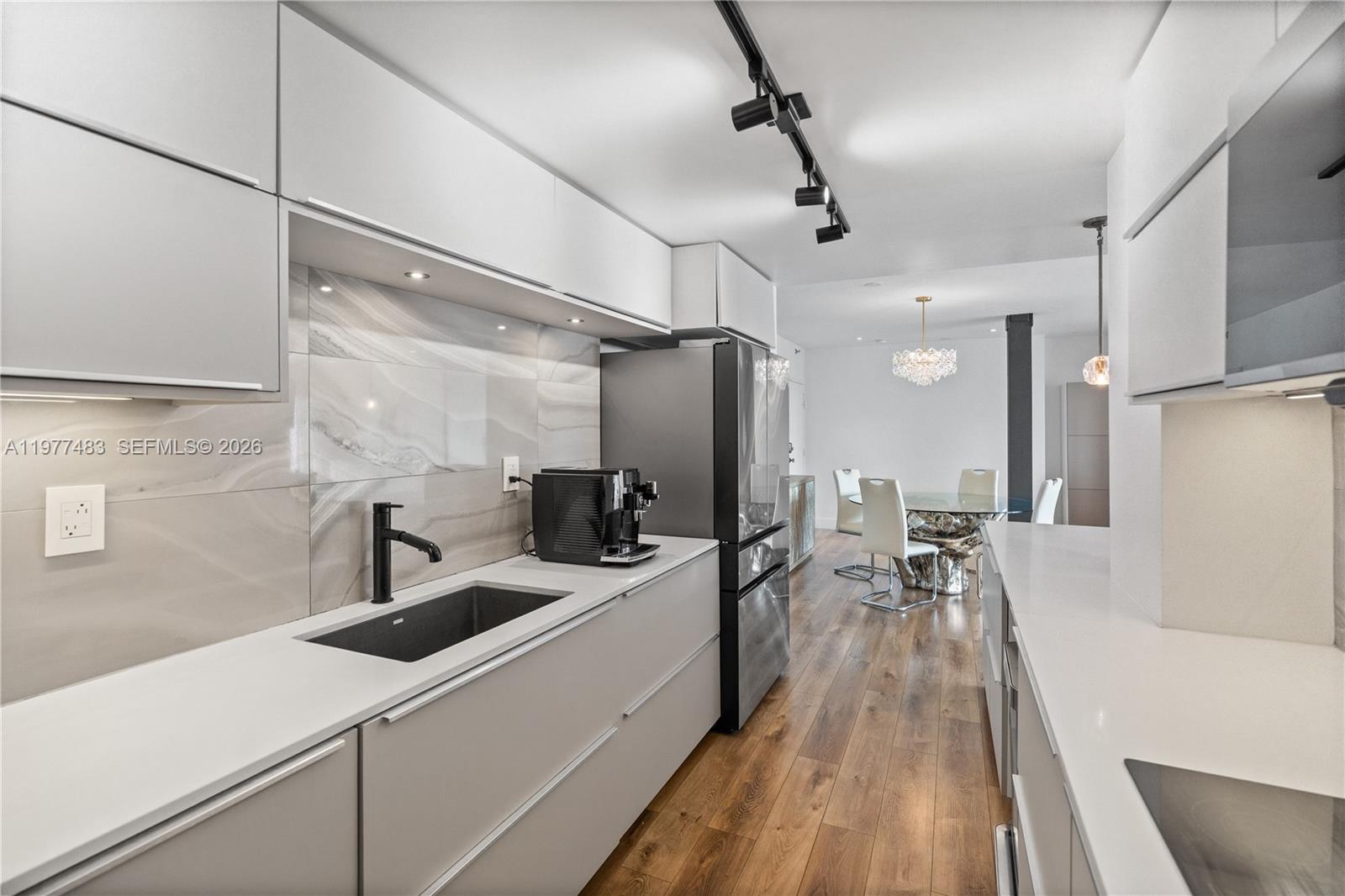 BRICKELL TOWNHOUSE CONDO - Residential