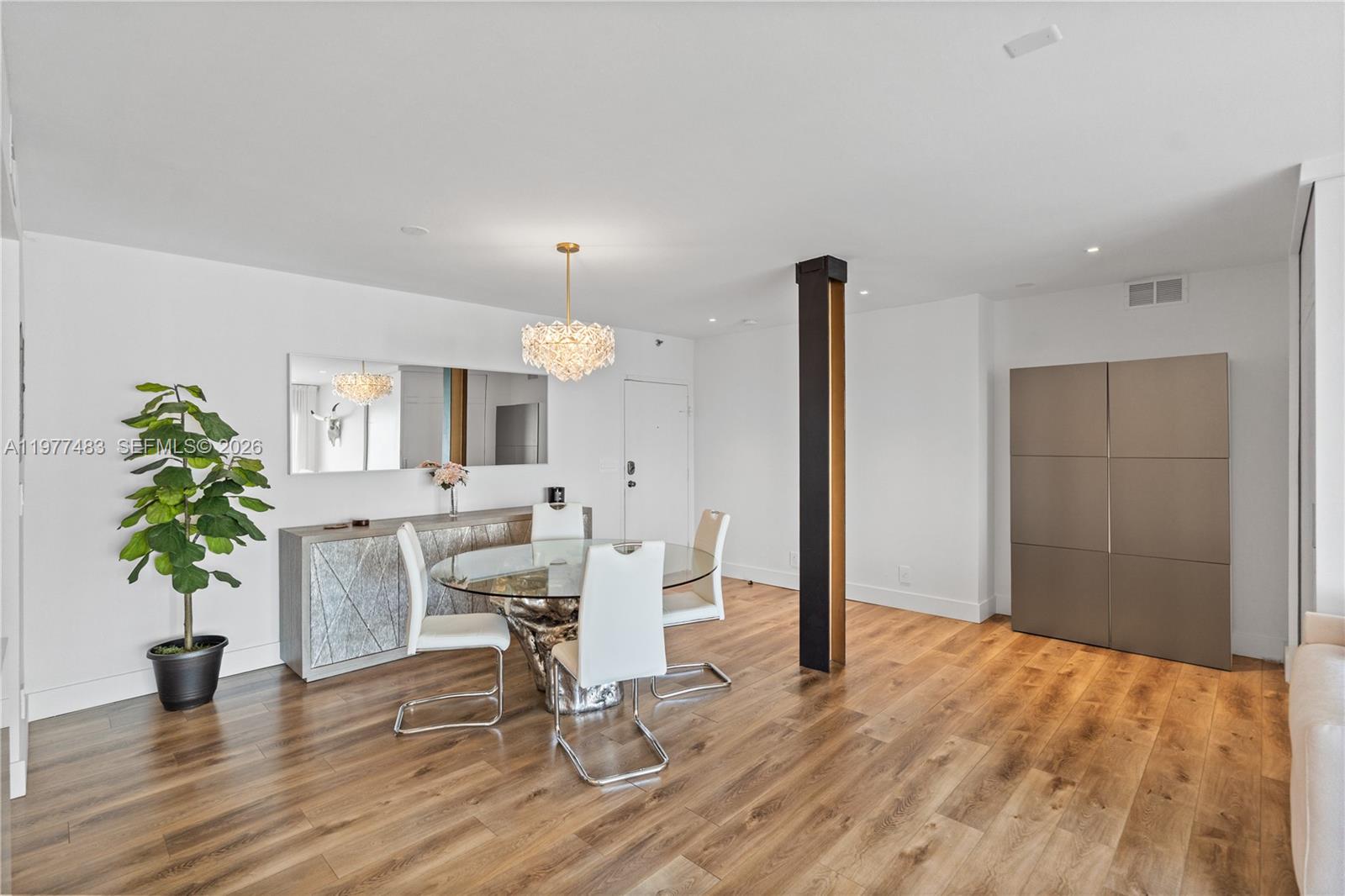 BRICKELL TOWNHOUSE CONDO - Residential