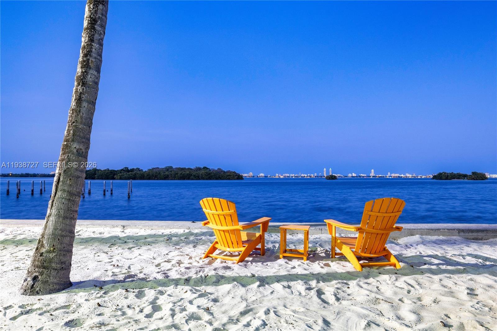 NIRVANA CONDO NO ONE COND - Residential