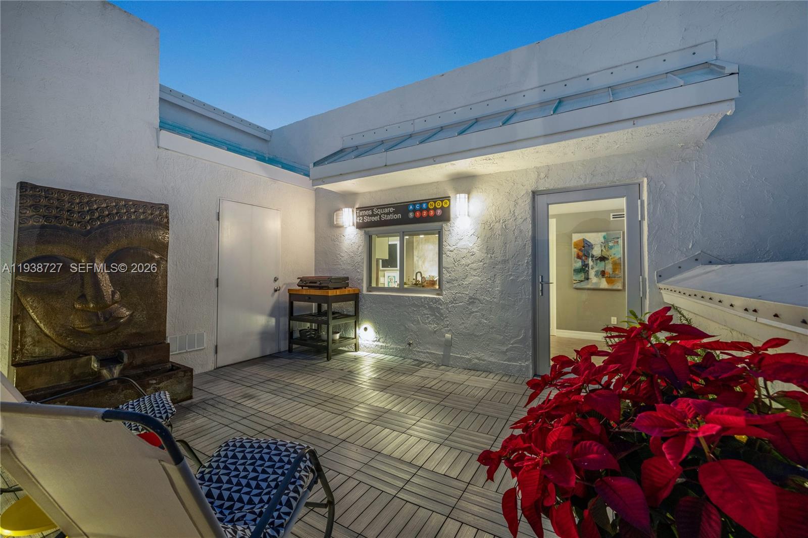 NIRVANA CONDO NO ONE COND - Residential