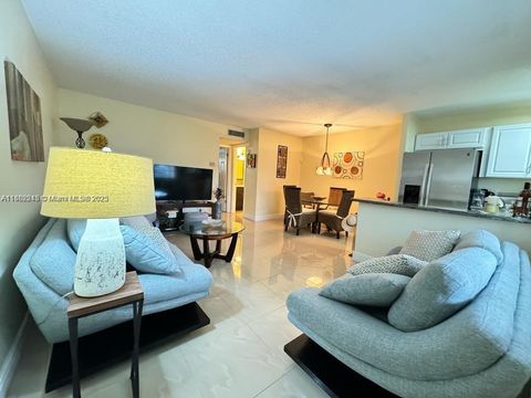 Photo of 5300 Washington St #I208, Hollywood, FL 33021 (MLS # A11882243)