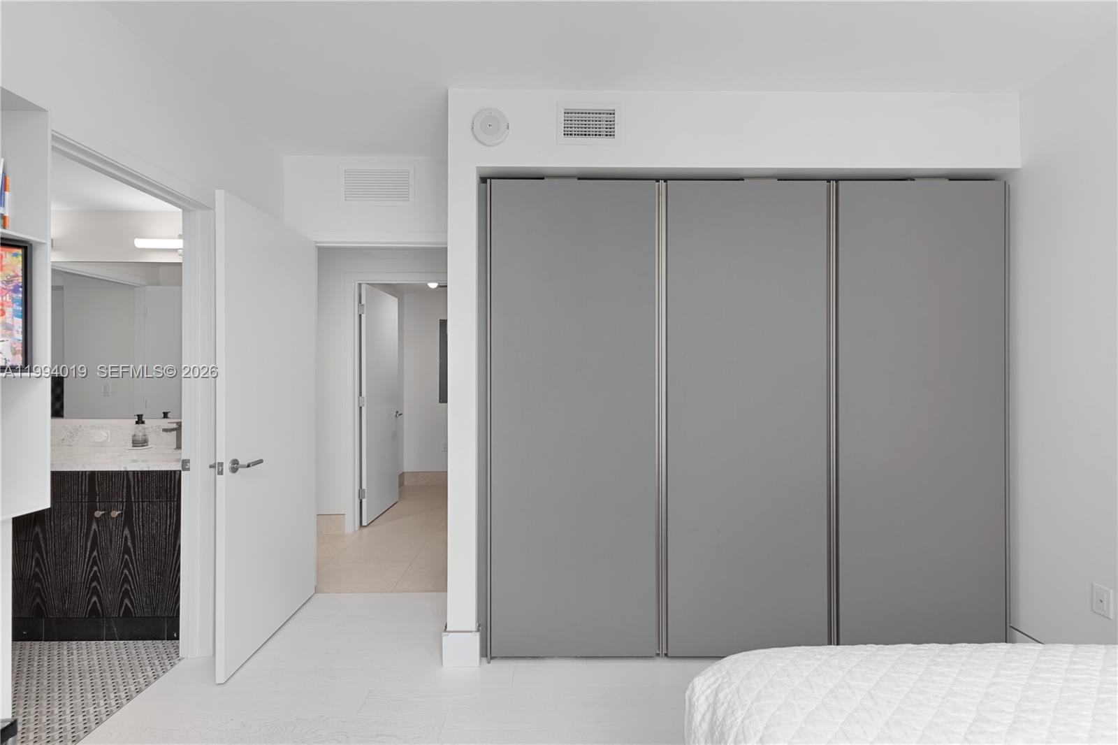 SERENO RESIDENCES CONDO - Residential