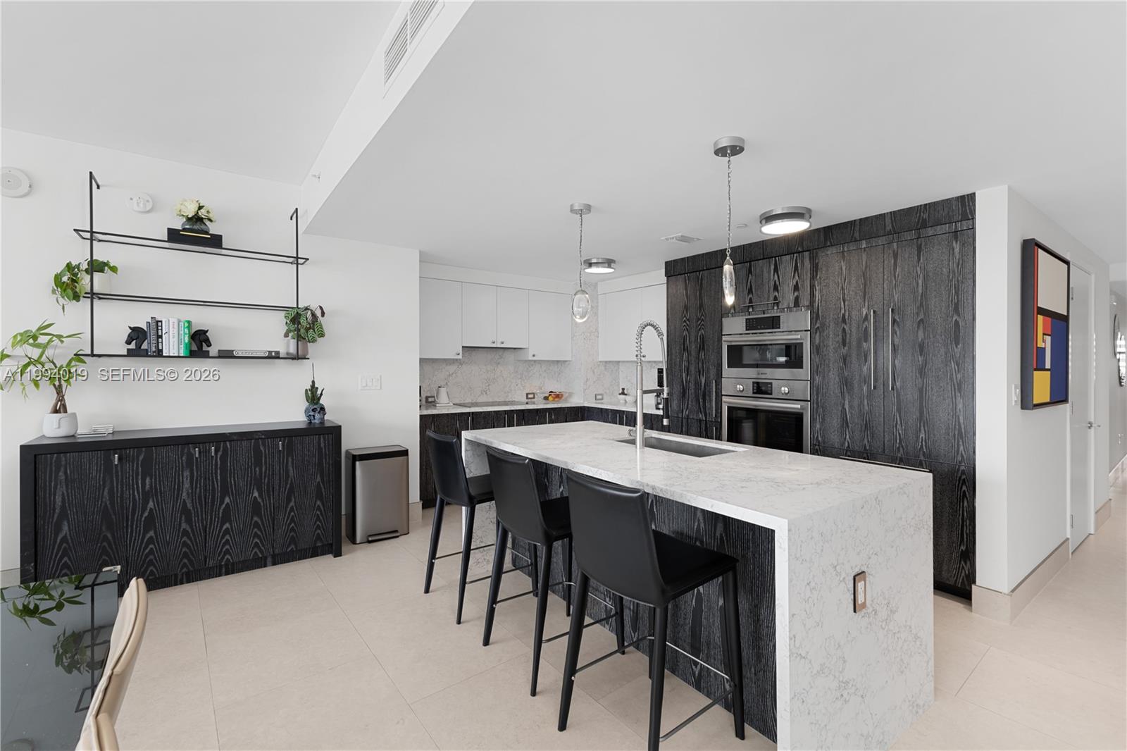 SERENO RESIDENCES CONDO - Residential