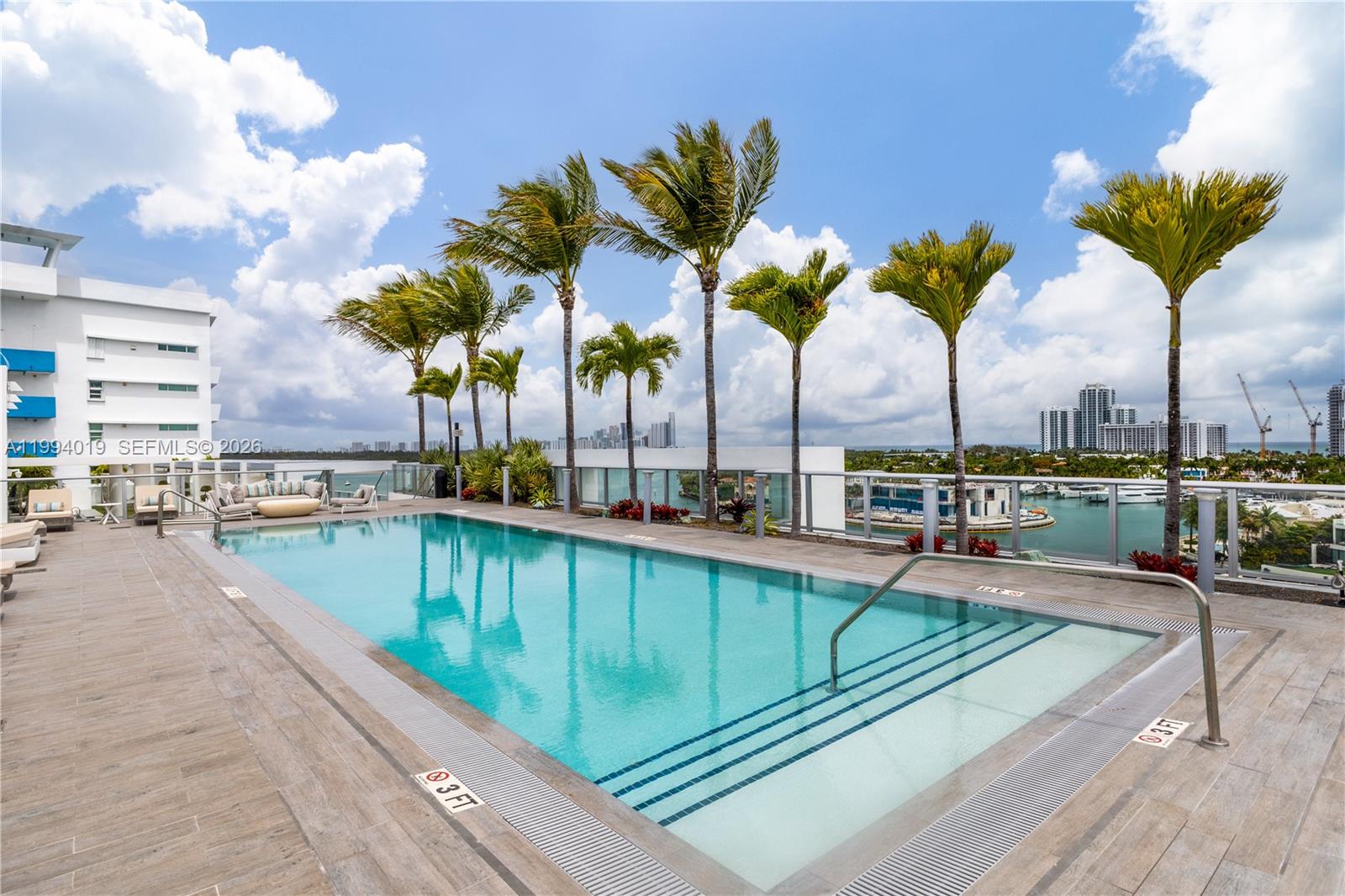 SERENO RESIDENCES CONDO - Residential