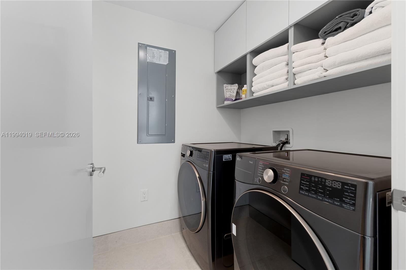 SERENO RESIDENCES CONDO - Residential