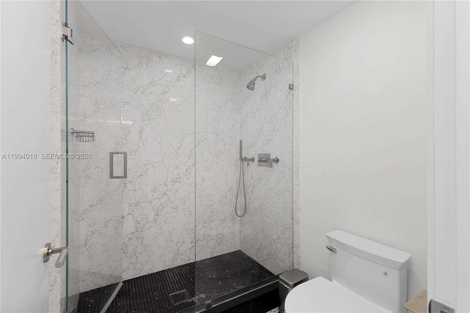 SERENO RESIDENCES CONDO - Residential