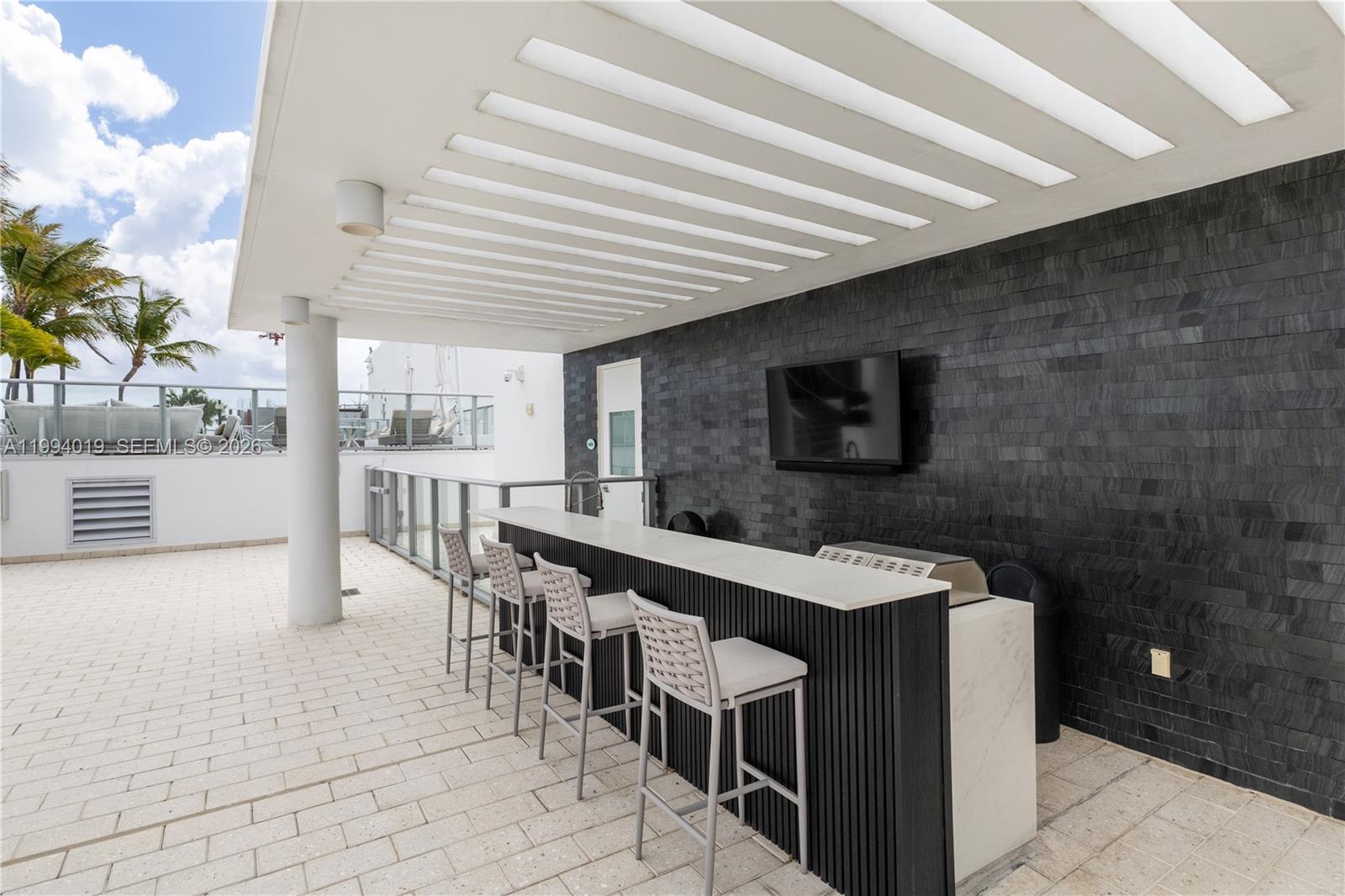 SERENO RESIDENCES CONDO - Residential