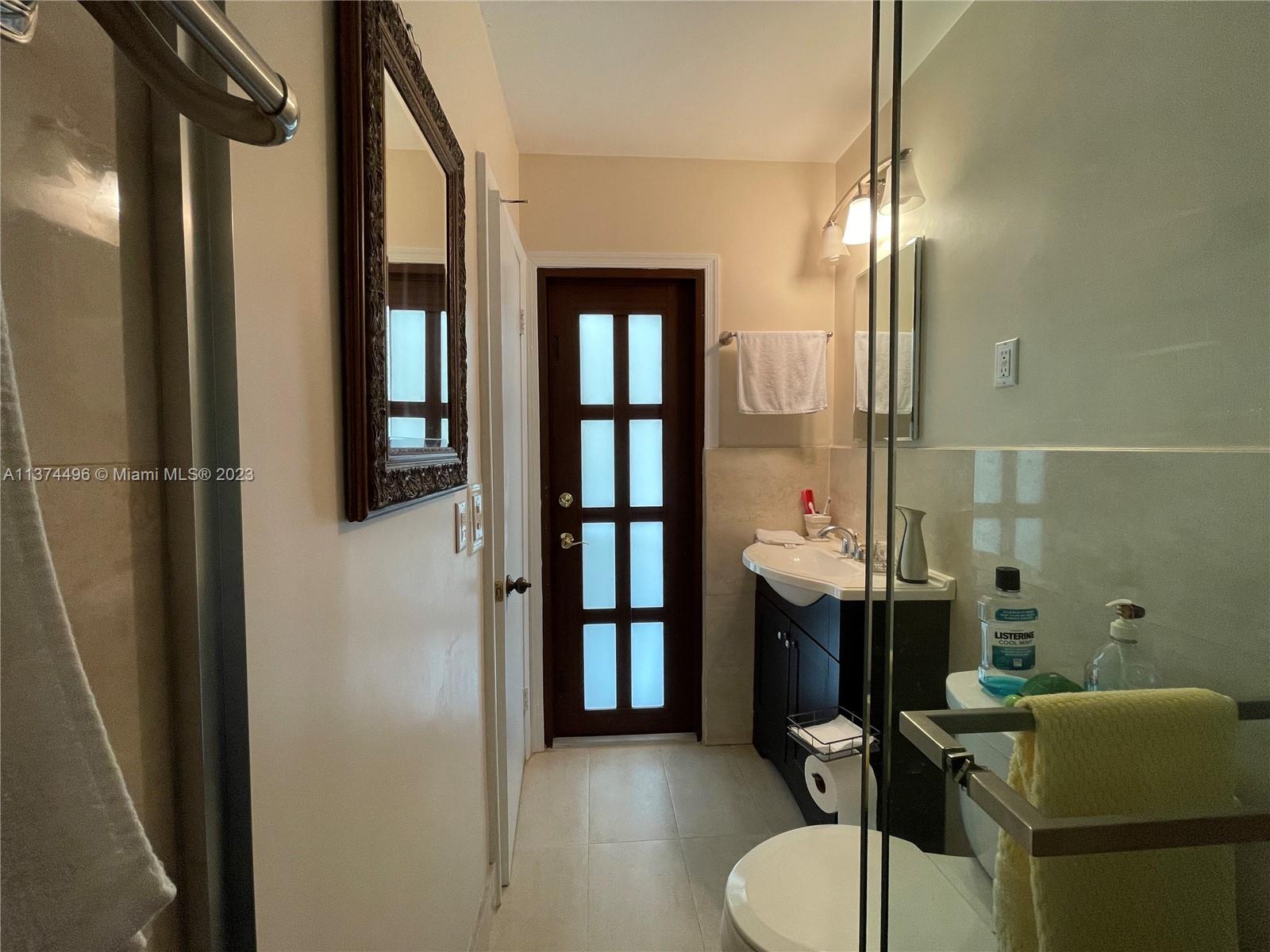 DARLINGTON MANOR - Residential