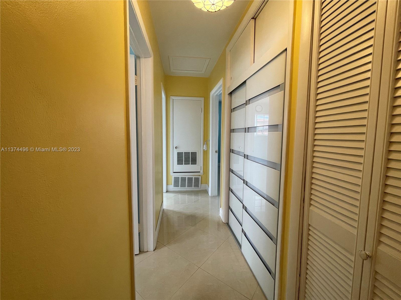 DARLINGTON MANOR - Residential