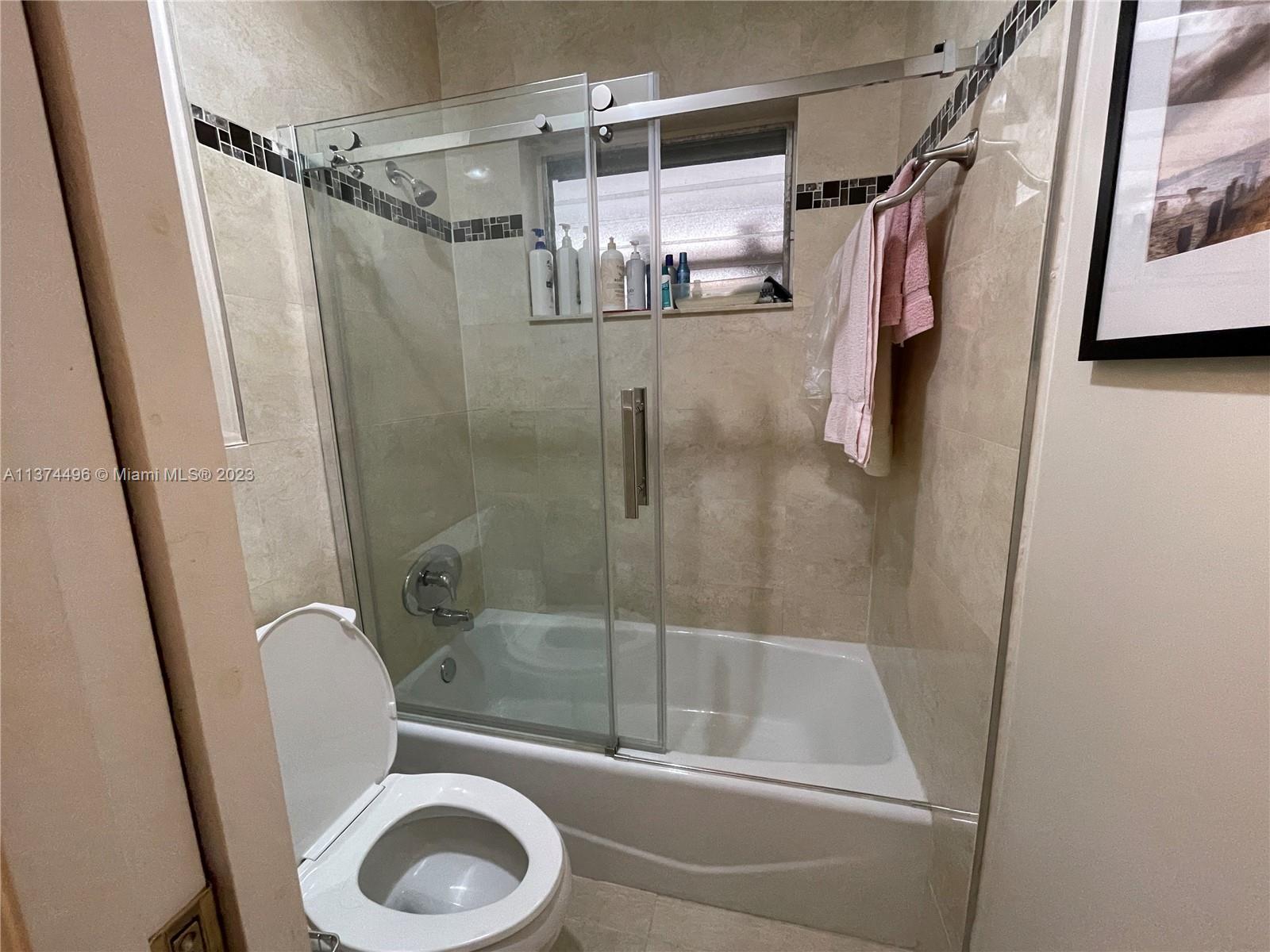 DARLINGTON MANOR - Residential