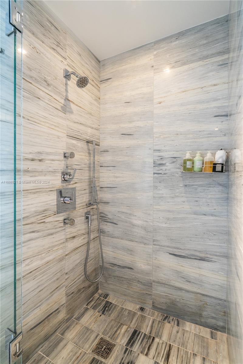 2201 COLLINS AVE CONDO - Residential