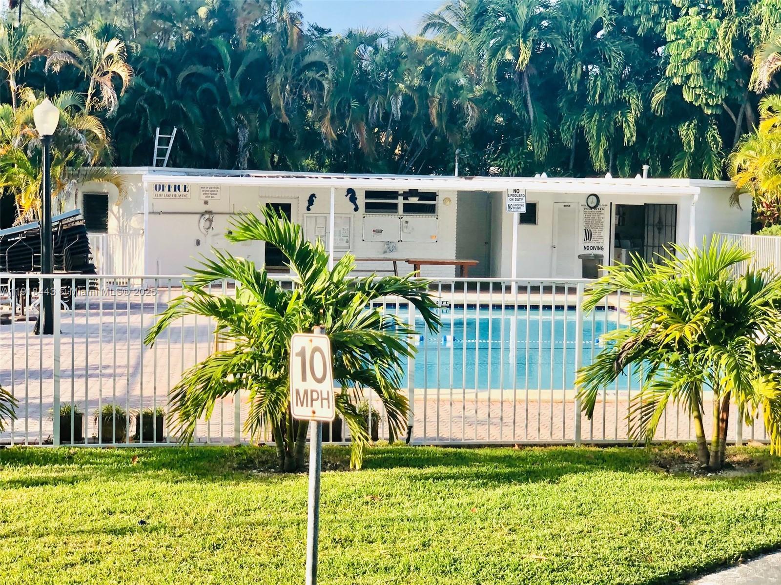 CLIFF LAKE VILLAS CO-OP - Residential Lease