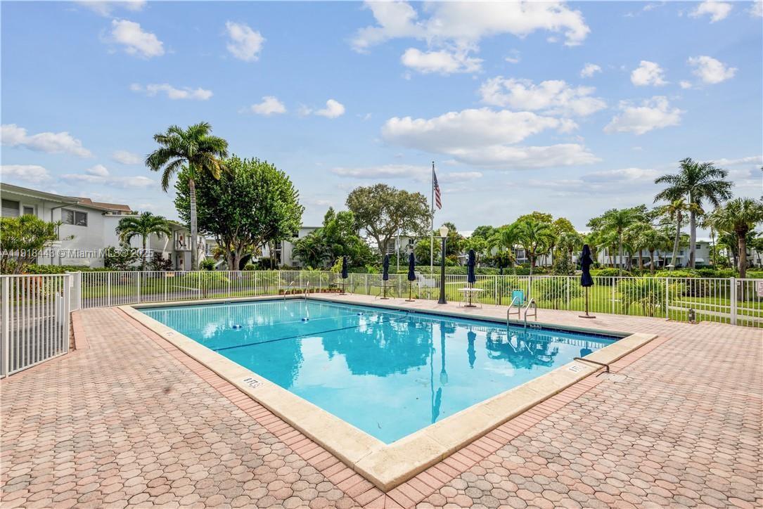 CLIFF LAKE VILLAS CO-OP - Residential Lease